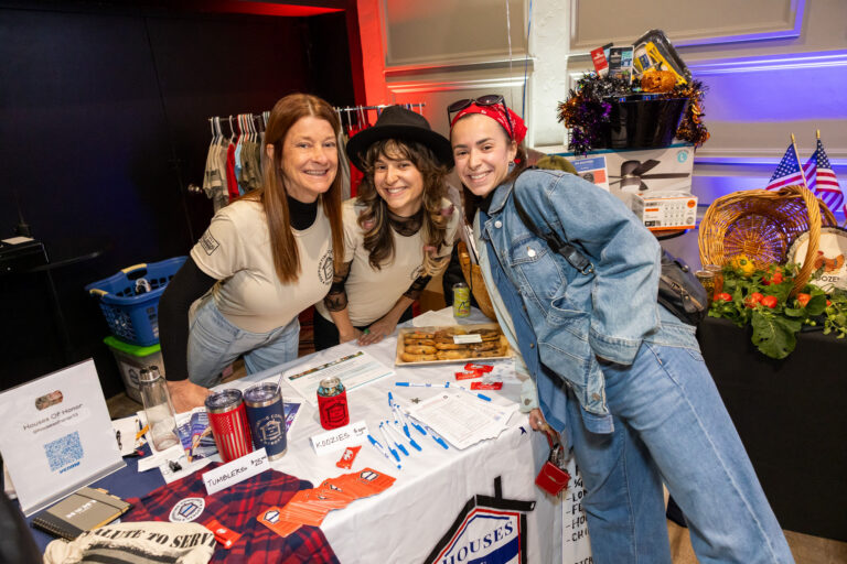 20251019-HousesOfHonor-SaluteToService-SOCIAL-262